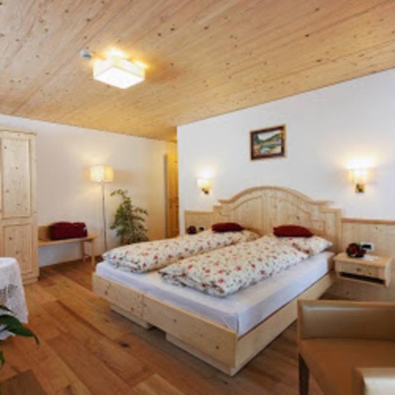 Hotel Monte Paraccia San Vigilio Di Marebbe Luaran gambar