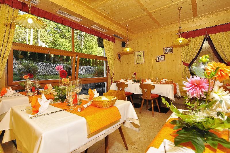 Hotel Monte Paraccia San Vigilio Di Marebbe Luaran gambar