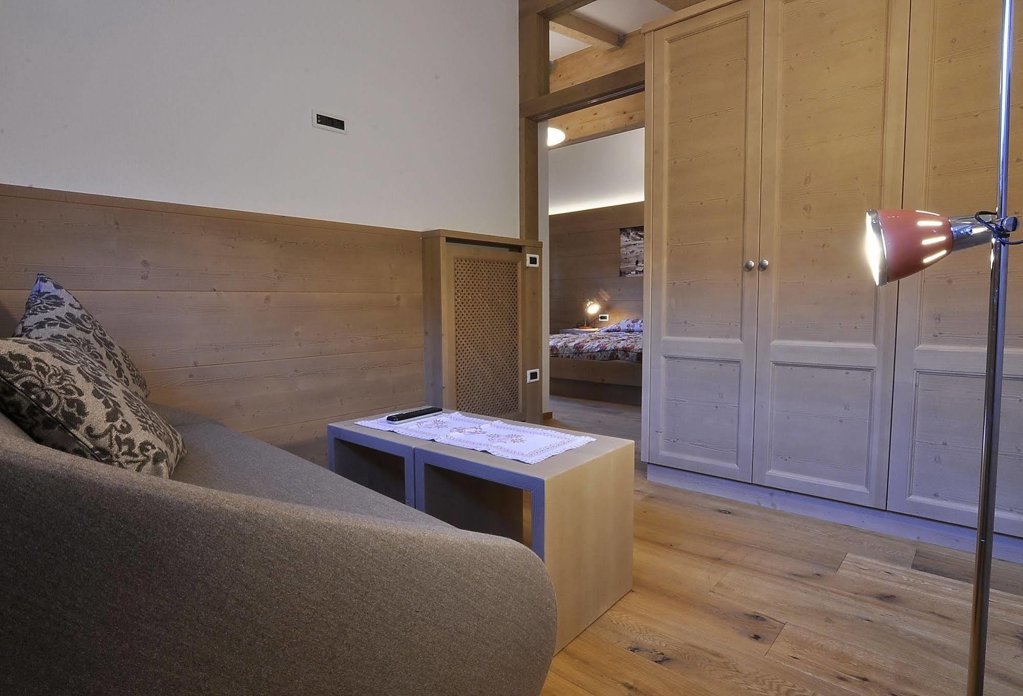 Hotel Monte Paraccia San Vigilio Di Marebbe Luaran gambar