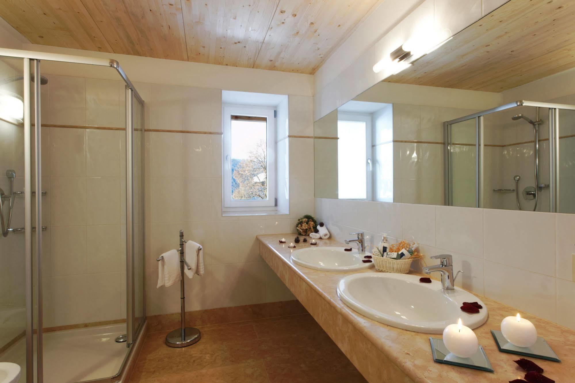 Hotel Monte Paraccia San Vigilio Di Marebbe Luaran gambar