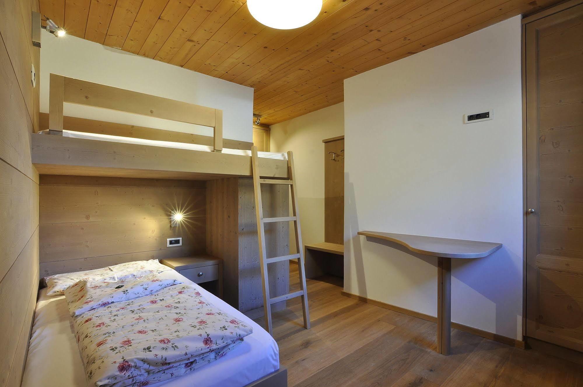 Hotel Monte Paraccia San Vigilio Di Marebbe Luaran gambar